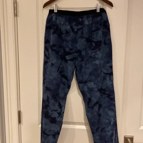 Blue camouflage Lululemon men joggers - Picture 4 of 7
